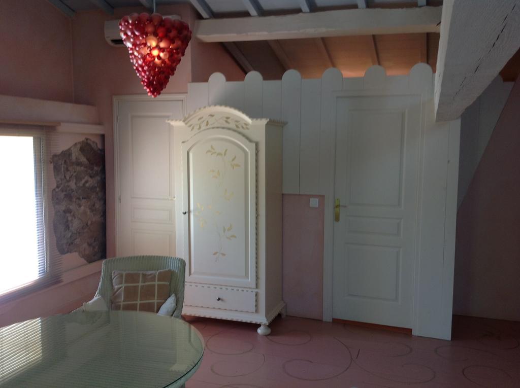 Maison D'Hotes Les Chambres De Mon Moulin Pégomas Cameră foto
